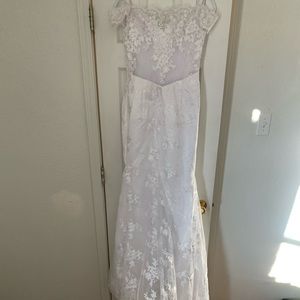 Brand new Wedding Dress